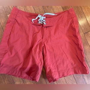 Patagonia WaterGirl rusty red shorts size 8